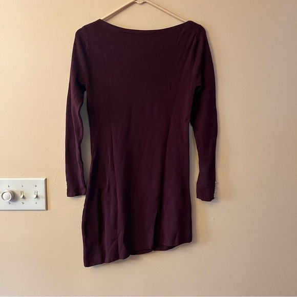 WHITE HOUSE BLACK MARKET SMALL BUTTON DETAIL SWEATER TUNIC SWEATER BURGUNDY - Picture 5 of 5